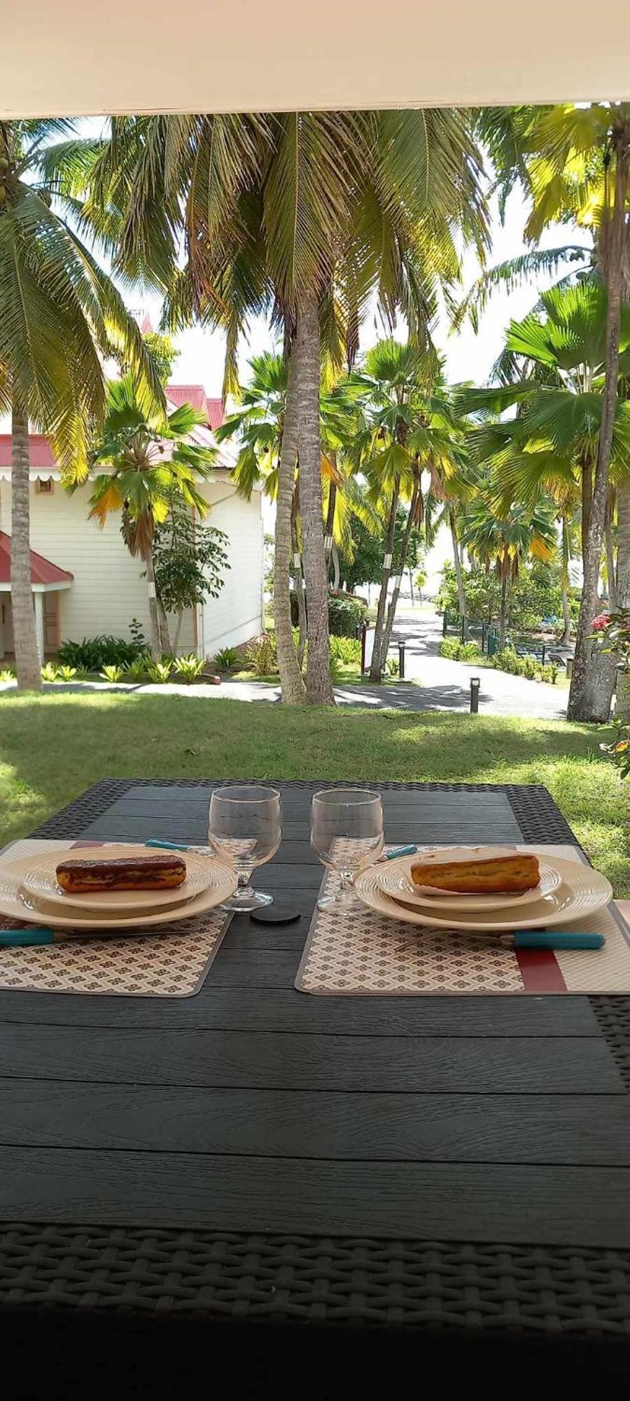 Caraibes Apparts-Resorts Sainte-Anne  Ngoại thất bức ảnh